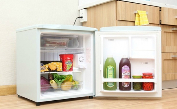 Làm gì khi tủ lạnh sờ nóng bỏng tay?